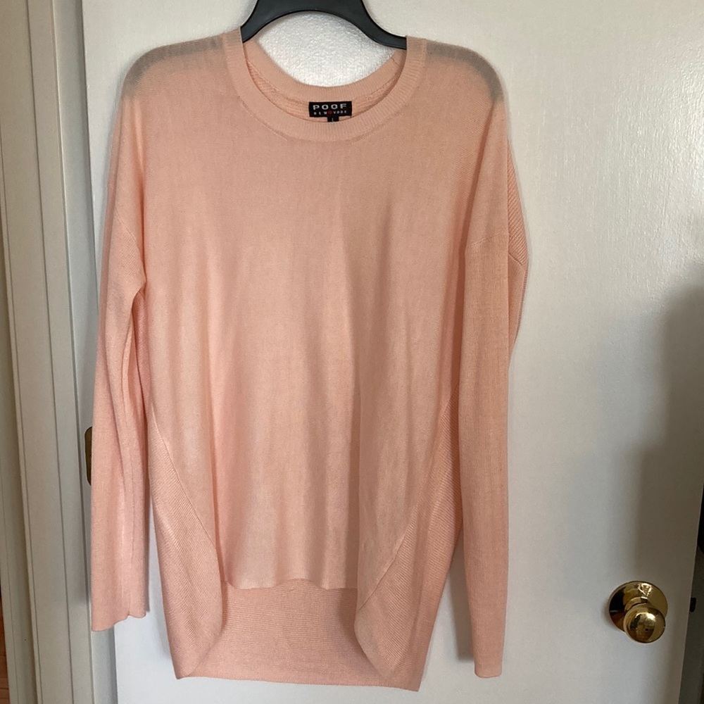Poof peach color sweater, Size L